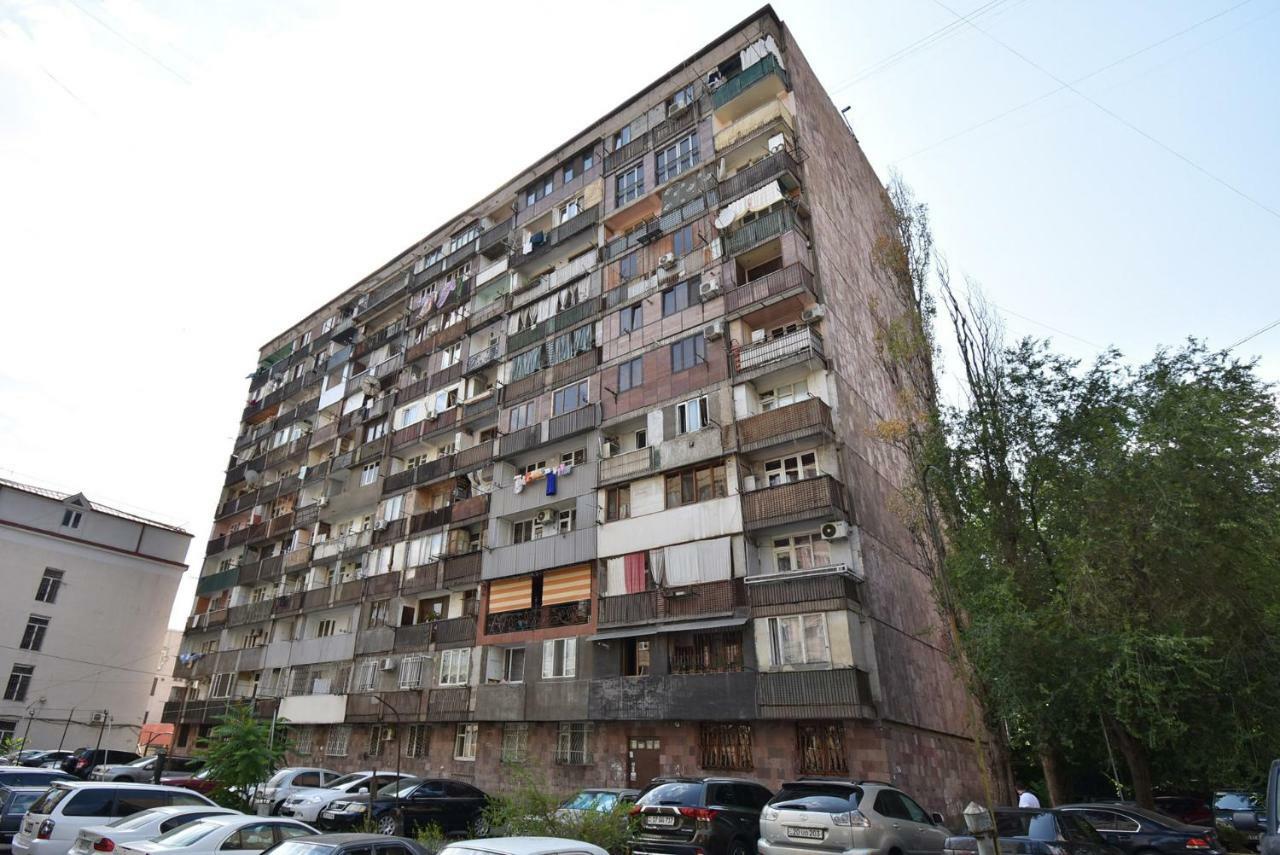 Apartments In Center Of Yerevan,Koghbatsi 1A Street Zewnętrze zdjęcie